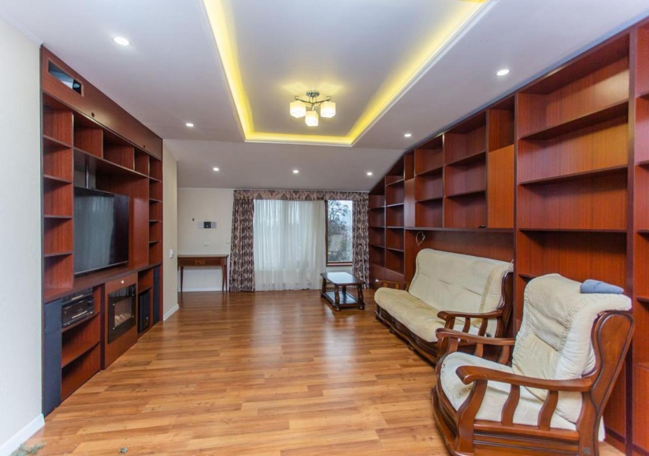 Hotel Olsi Chisinau Room photo