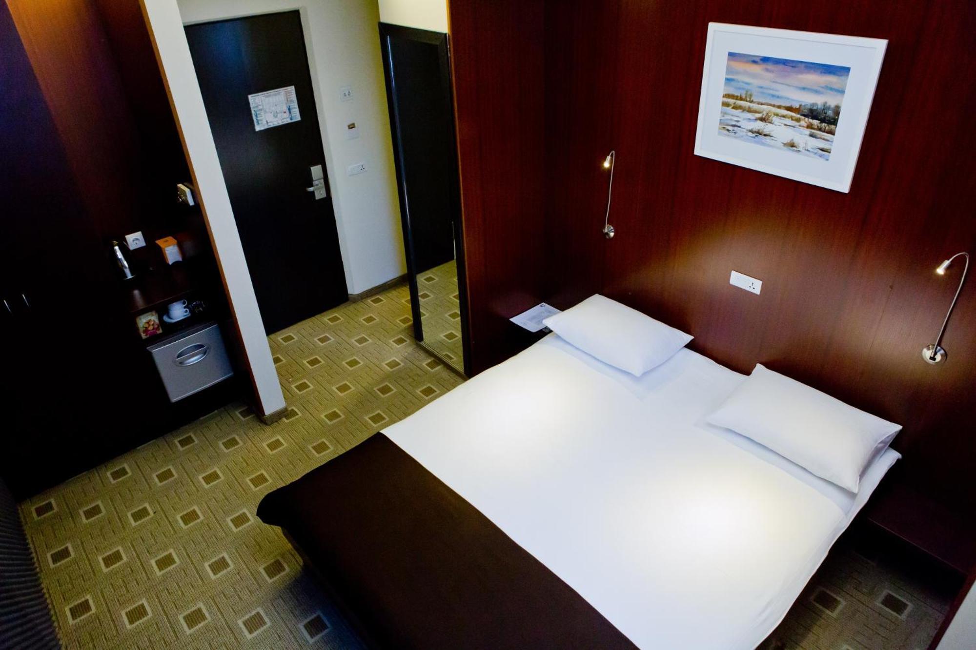 Hotel Olsi Chisinau Room photo